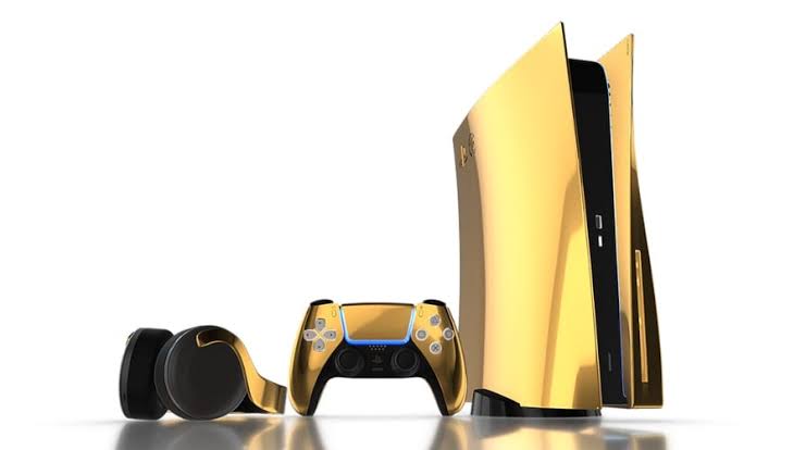Playstation 5 ganha versão folheada a ouro e couro de crocodilo - Blog Ana  Cláudia Thorpe
